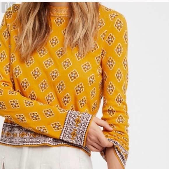 Free People New Age crew neck sweater top - Picture 4 of 9